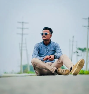 <em>Alessandro R.</em>